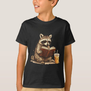 T-shirt Raton laveur buvant du café glacé et lisant un liv