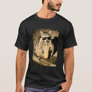 T-shirt Raton laveur buvant du café glacé, mème photo de r