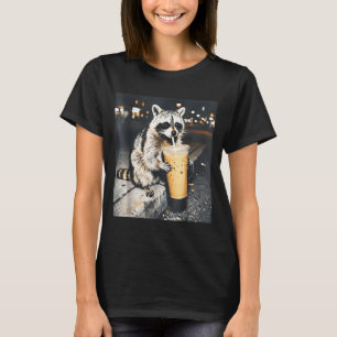 T-shirt Raton laveur drôle buvant un café glacé Mème d'ani