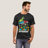 T-shirt Rawrsomement Différent T Rex Monster Truck Autisme (Devant entier)