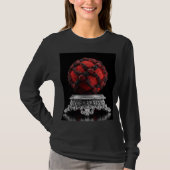 T-shirt Red And Black Mandelbrot Sphere On Silver Pedestal (Devant)