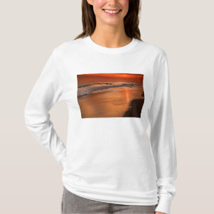 T-shirt Reflets du coucher de soleil sur les nuages et le