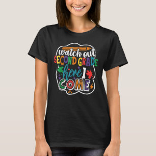 T-shirt Regardez La 2e Année Ici Je Reviens À L'École Garç