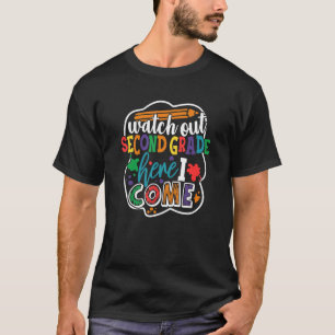 T-shirt Regardez La 2e Année Ici Je Reviens À L'École Garç