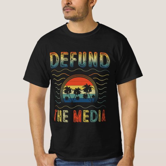 T-shirt rembourser les médias (Devant)