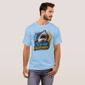 T-shirt Requin Ocean Unleashed – Éclaboussure audacieuse b (Devant entier)