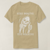 T-shirt Restez positif Test Négative Lazy Halloween Costum (Design devant)
