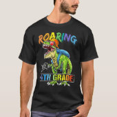 T-shirt Retour En 4E Classe Dinosaure Sac À Dos (Devant)