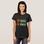 T-shirt Retro Be Kind Main Sign ASL Sensibilisation sur l' (Devant entier)