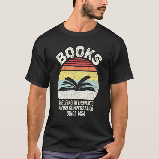 T-shirt Retro Book Helping Introverts Avoid Conversation S (Devant)