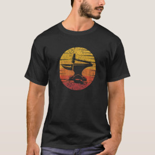 T-shirt Retro Forge Anvil Hobby Legend Professional Blac