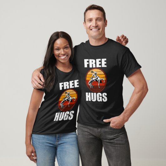 T-shirt Retro Free Hugs Lutter Judo Jiu Jitsu Funny (Unisexe)
