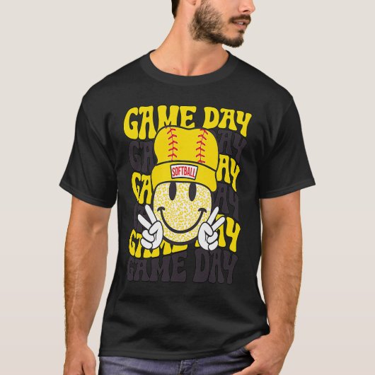 T-shirt Retro Smile Face Softball Game Day Vibes Softball  (Devant)