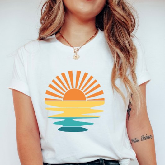 T-shirt Retro Sunset Graphic, Women’s Summer Sun & Sea