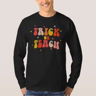 T-shirt Rétro Vintage Groovy Trick Or Teach Halloween Teac