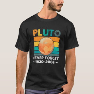 T-shirt rétro vintage jamais oublier Pluto