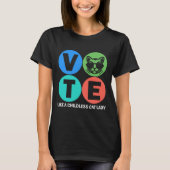 T-shirt Rétro Voter Comme Une Femme Sans Enfant Vote Kam (Devant)