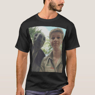 T-shirt Robert Irwin avec garçon tortue