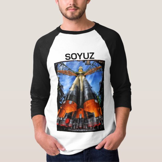T-shirt Rocket Soyouz Sur Pad (Devant)