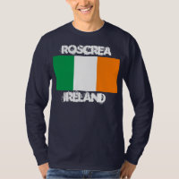 Roscrea, Irlande avec le drapeau irlandais