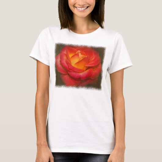 T-shirt Rose à flamme sur parchemin (Devant)