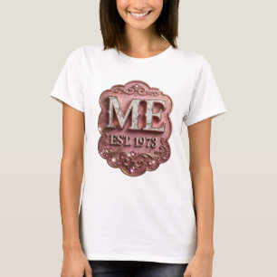 T-shirt Rose élégant ME EST 1973 Design moderne