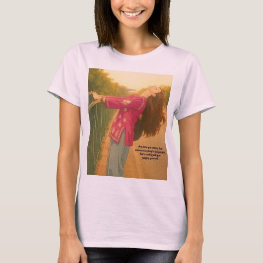 T-shirt rose mignon pour filles. (Devant)