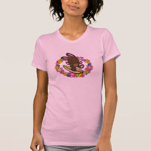 T-shirt Rose surfant hawaïen de bande dessinée de lapin 
