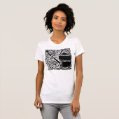T-shirt Roses Art nouveau et canettes d'eau (Devant entier)