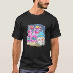 T-shirt Sable Soleil Et Boire À La Main Décor De La Plage