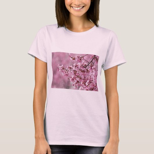 T-shirt Sakura Cherry Blossoms Pastel Pink Layers (Devant)