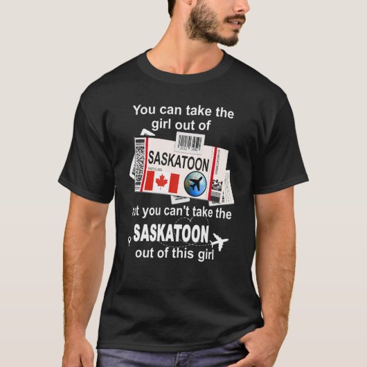 T-shirt Saskatoon Boarding Pass  Saskatoon Girl  Saskatoon (Devant)