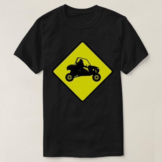T-shirt Sasquatch SXS Traversant Bigfoot Conduisant UTV Ro (Design devant)