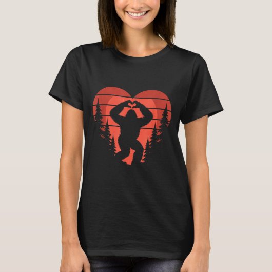 T-shirt Sasquatch Valentine's Day - Bigfoot Heart Sungles  (Devant)