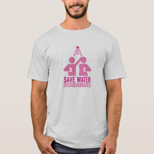 T-shirt Sauvez la douche de l'eau avec un ami