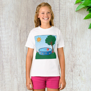 T-shirt Scène de piscine dans la cour des enfants avec un