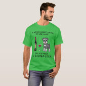 T-shirt Schnauzer and wine Funny gift for dog mom boy (Devant entier)
