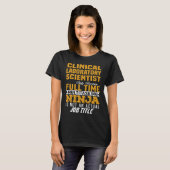 T-shirt Scientifique en laboratoire clinique (Devant entier)