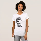 T-shirt Scrubs et gants en caoutchouc pour infirmi (Devant entier)