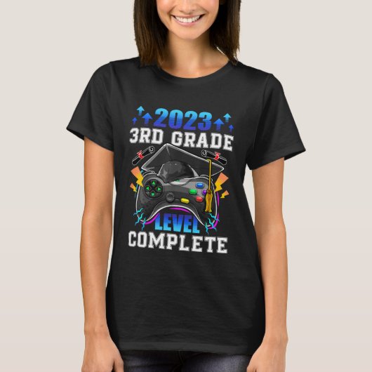 T-shirt Senior Gamer 2023 3rd Grade Level Complete 2023 Gr (Devant)