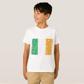 T-shirt Shamrocks dans un drapeau (Devant entier)
