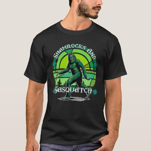 T-shirt Shamrocks irlandais et Sasquatch St Patrick's Day (Devant)