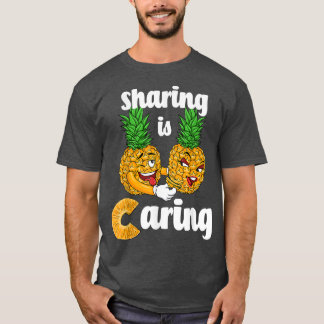 T-shirt Sharing is Caring Swingers Couple Pineapple Men Wo
