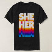 T-shirt SheHer Pronoun Retro Faded Design (Design devant)