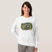 T-shirt Sifaka de Coquerel dans la forêt (Devant entier)