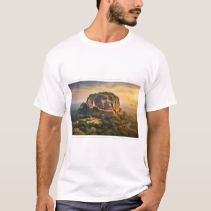 T-shirt "Sigiriya Splendor : L'héritage du Rocher du Lion"