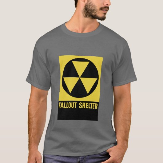 T-shirt Signe d'abri contre les retombées radioactives (Devant)
