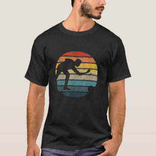 T-shirt Silhouette De Bowling Sur Un Coucher De Soleil Rét