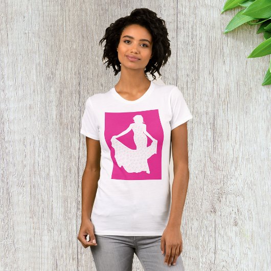 T-shirt Silhouette élégante d'une femme en souffle
