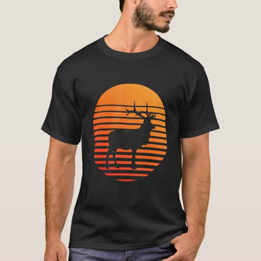 T-shirt Silhouette Ombragée En Elk Devant Un Soleil (Devant)